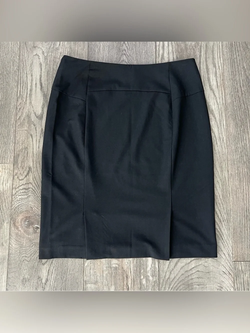 THE LIMITED Black Pencil Skirt Size 4